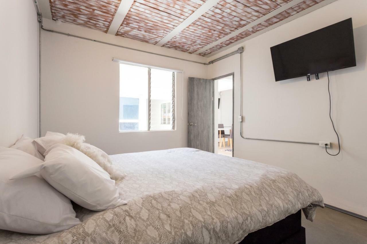 Gaston Coliving Hostel Medellin Luaran gambar